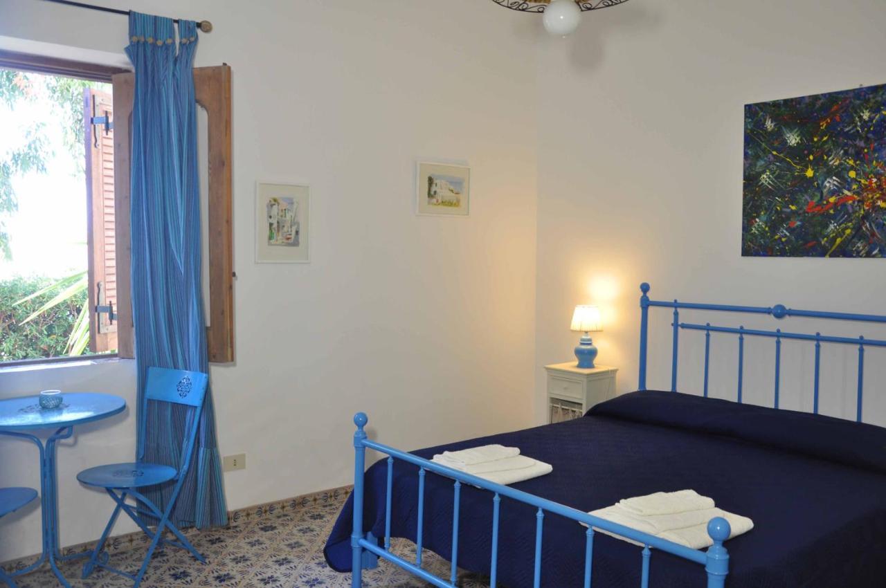 Le Mannare Case Vacanze Di Metopa Srl Piano Conte Exterior photo