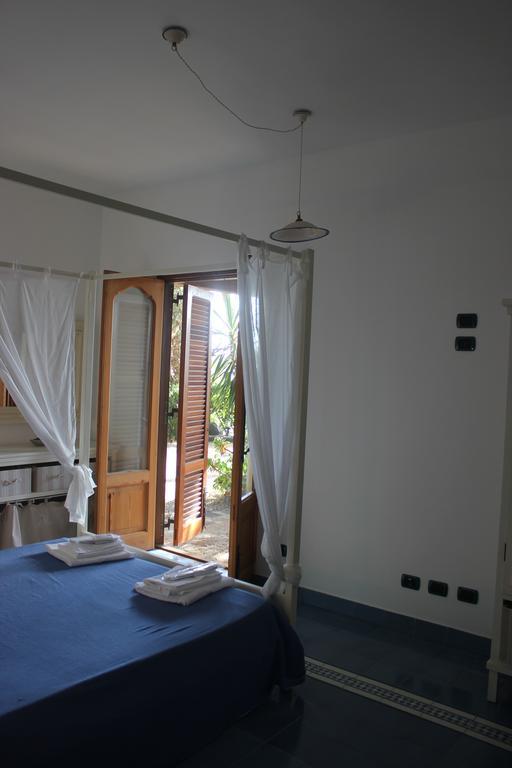Le Mannare Case Vacanze Di Metopa Srl Piano Conte Exterior photo